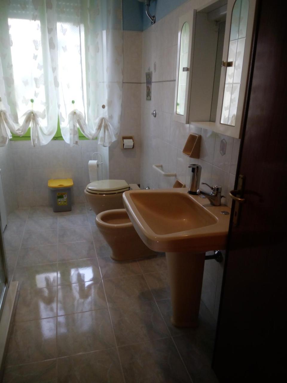 B&B Vista Fiume Bosa Exterior photo