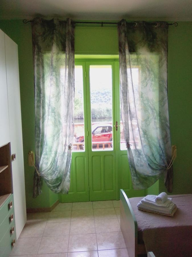 B&B Vista Fiume Bosa Exterior photo